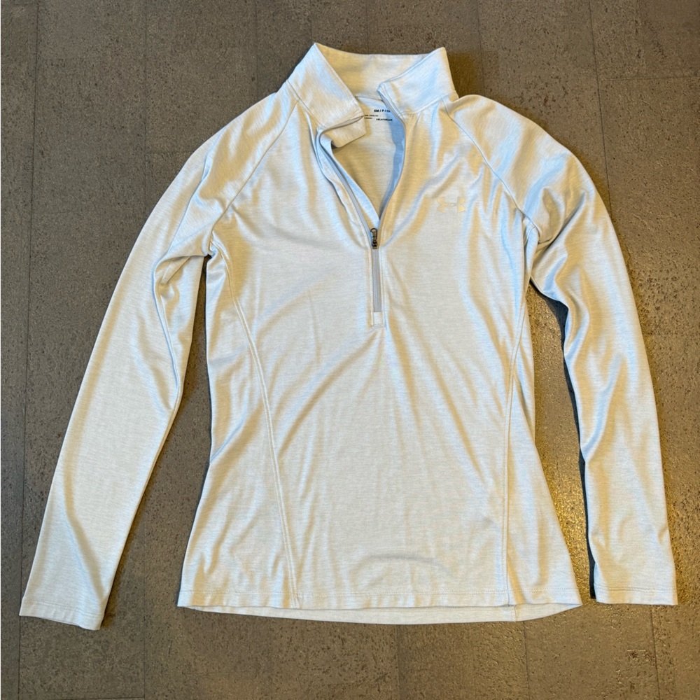 NWOT women’s Under Armour heat gear half zip